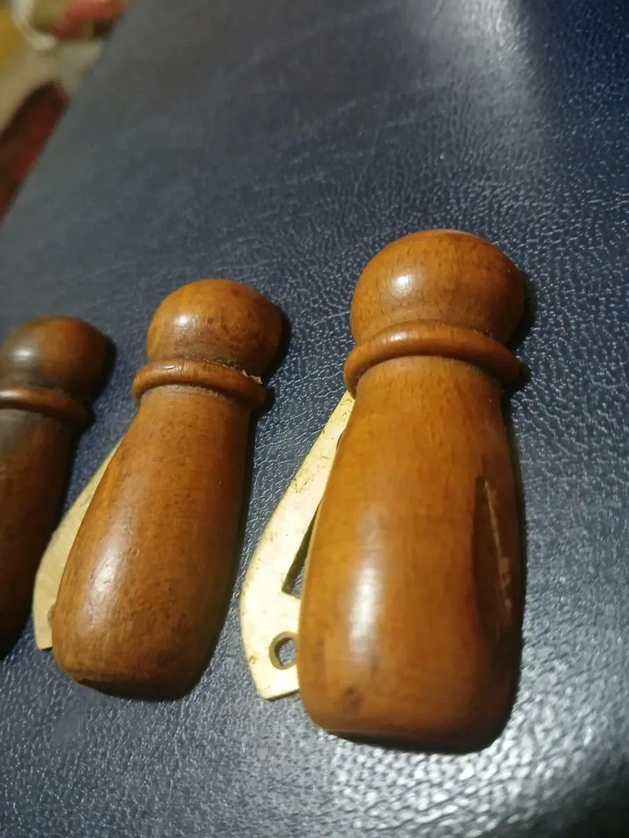 Vintage Timber Escutcheons - Image 2