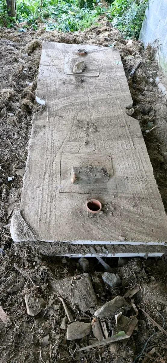 Septic tank - Image 1