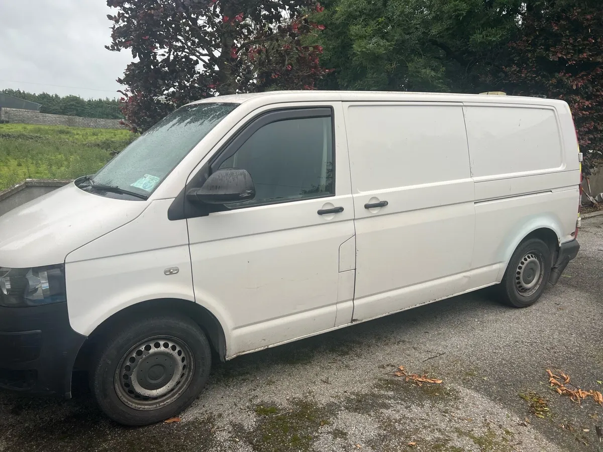 Volkswagen transporter - Image 4
