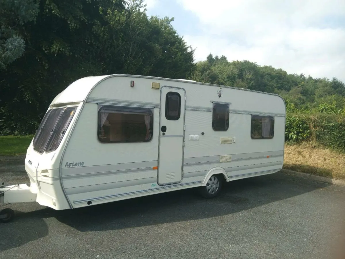 Caravan - Image 1