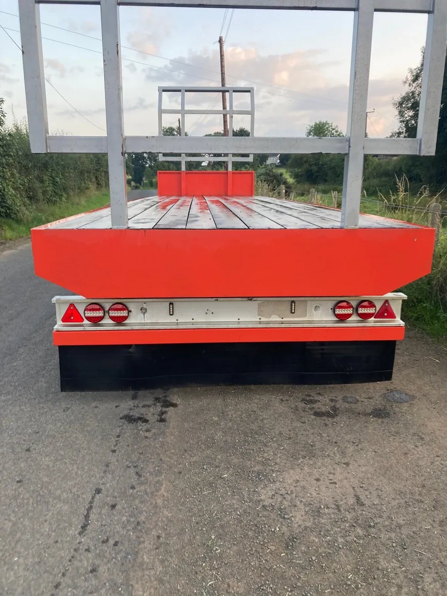 Bale trailer - Image 3
