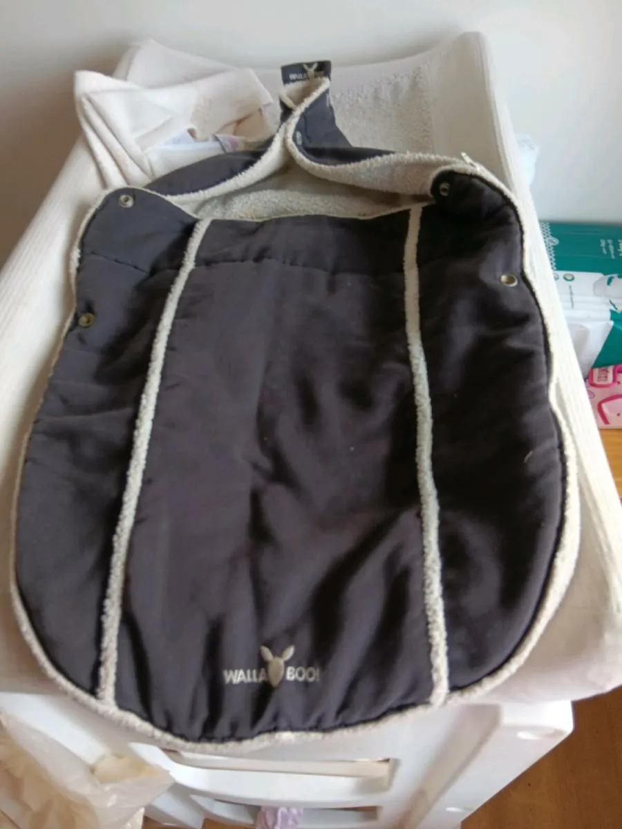 Baby walla boo car seat covers - Image 1
