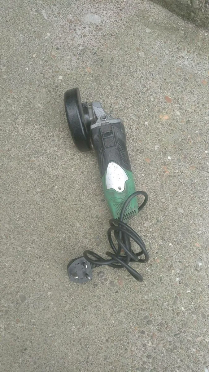 Hitachi Angle Grinder