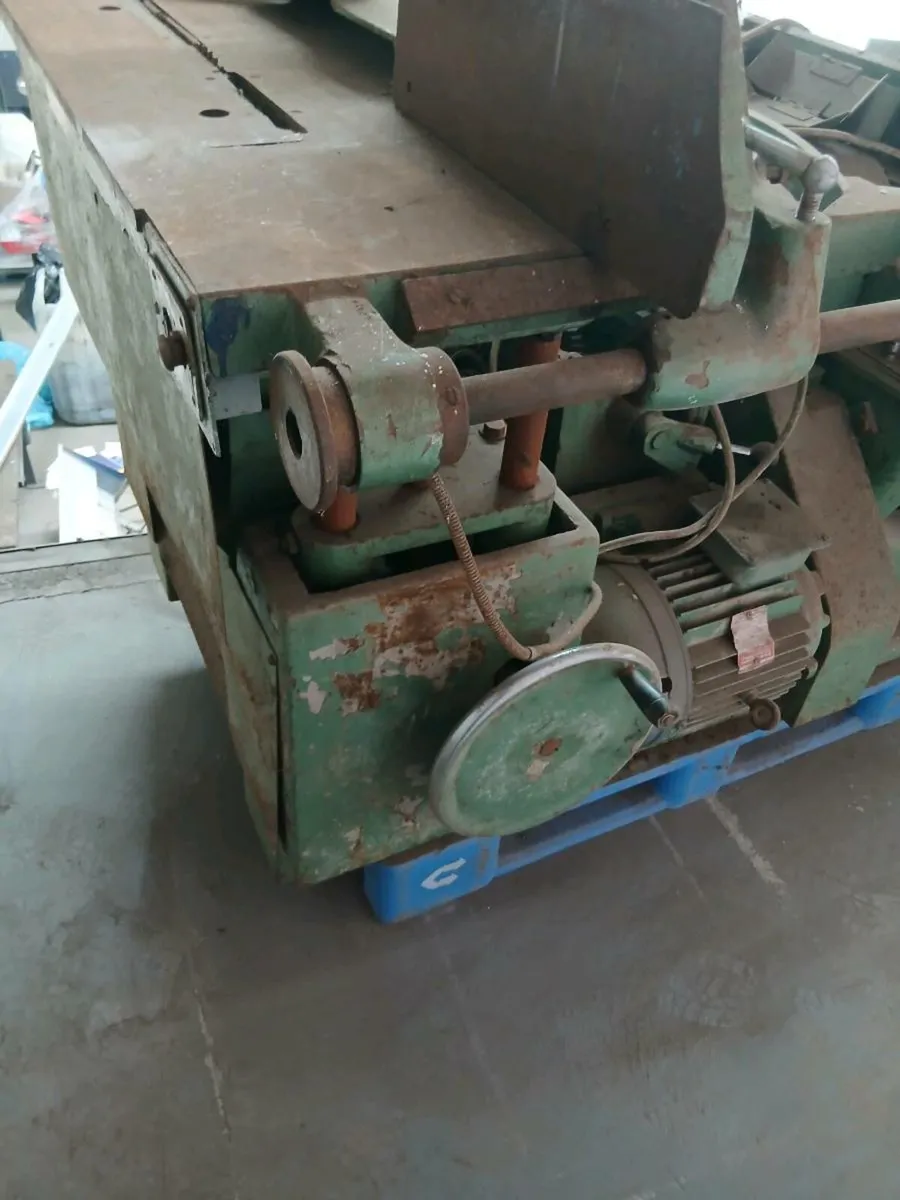 Universal Circular saw and thickness planner - Image 1