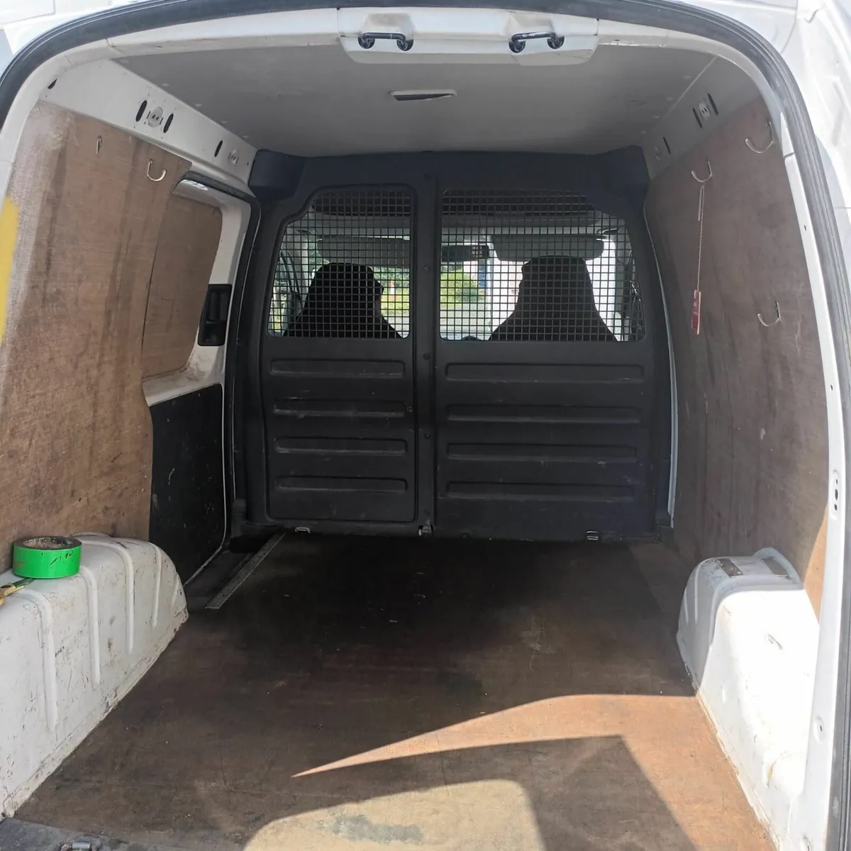 Volkswagen Caddy 2014 - Image 3