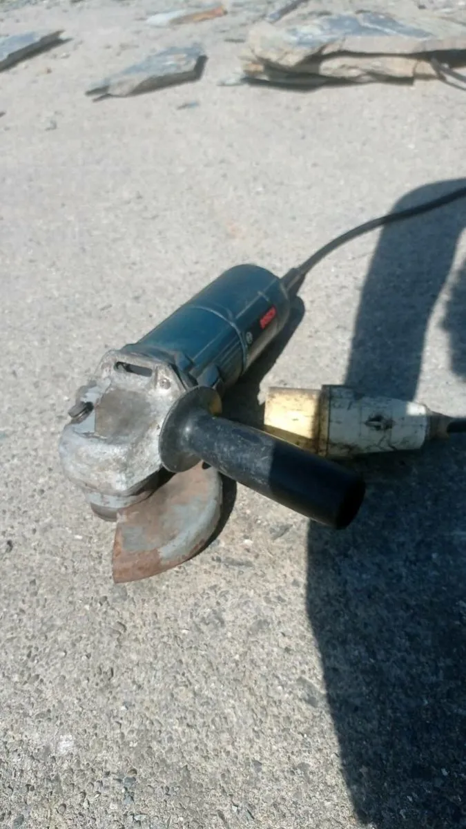 Makita Hammer Drill - Image 2