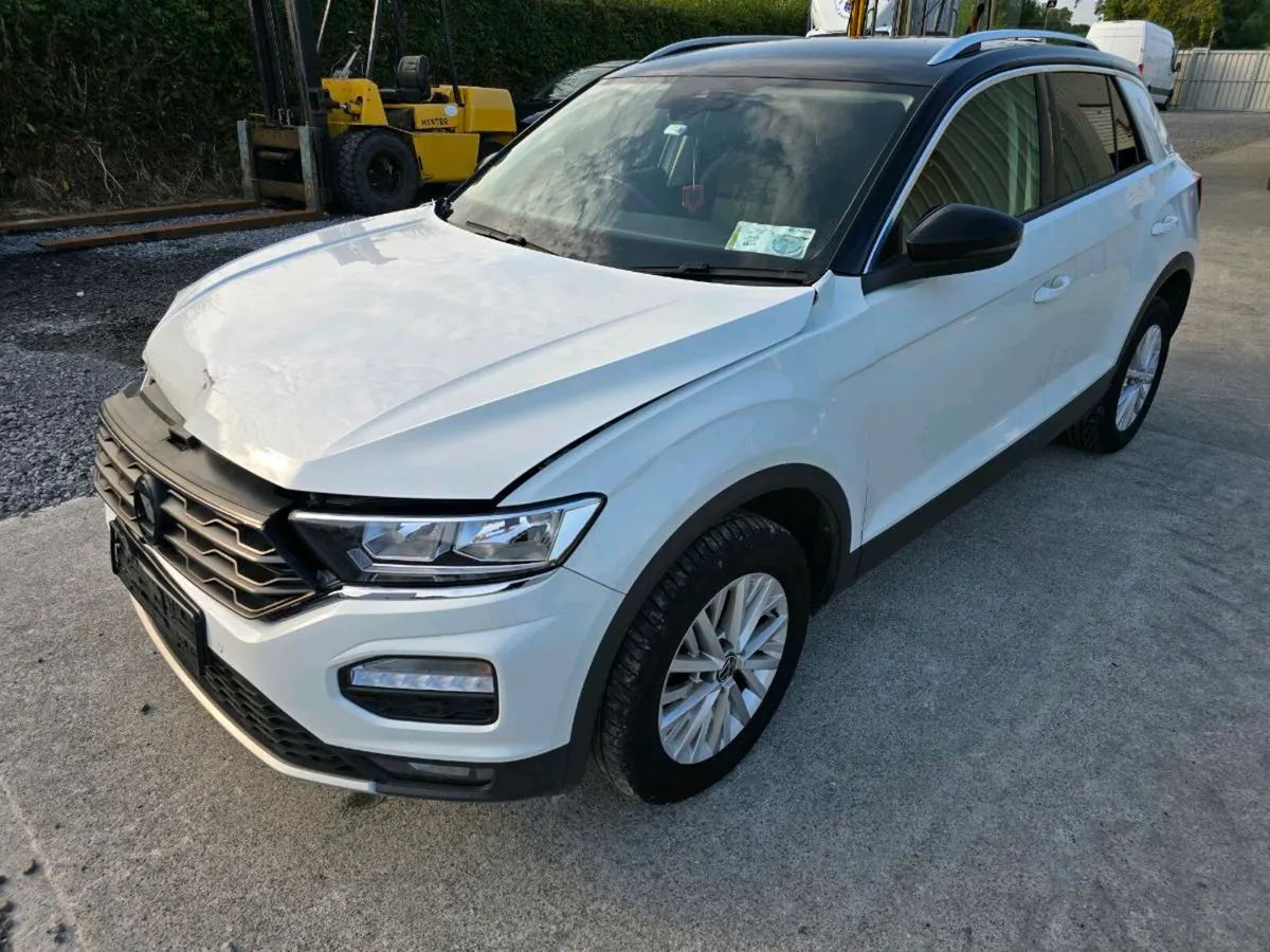 211 VW T-ROC DIESEL - Image 1