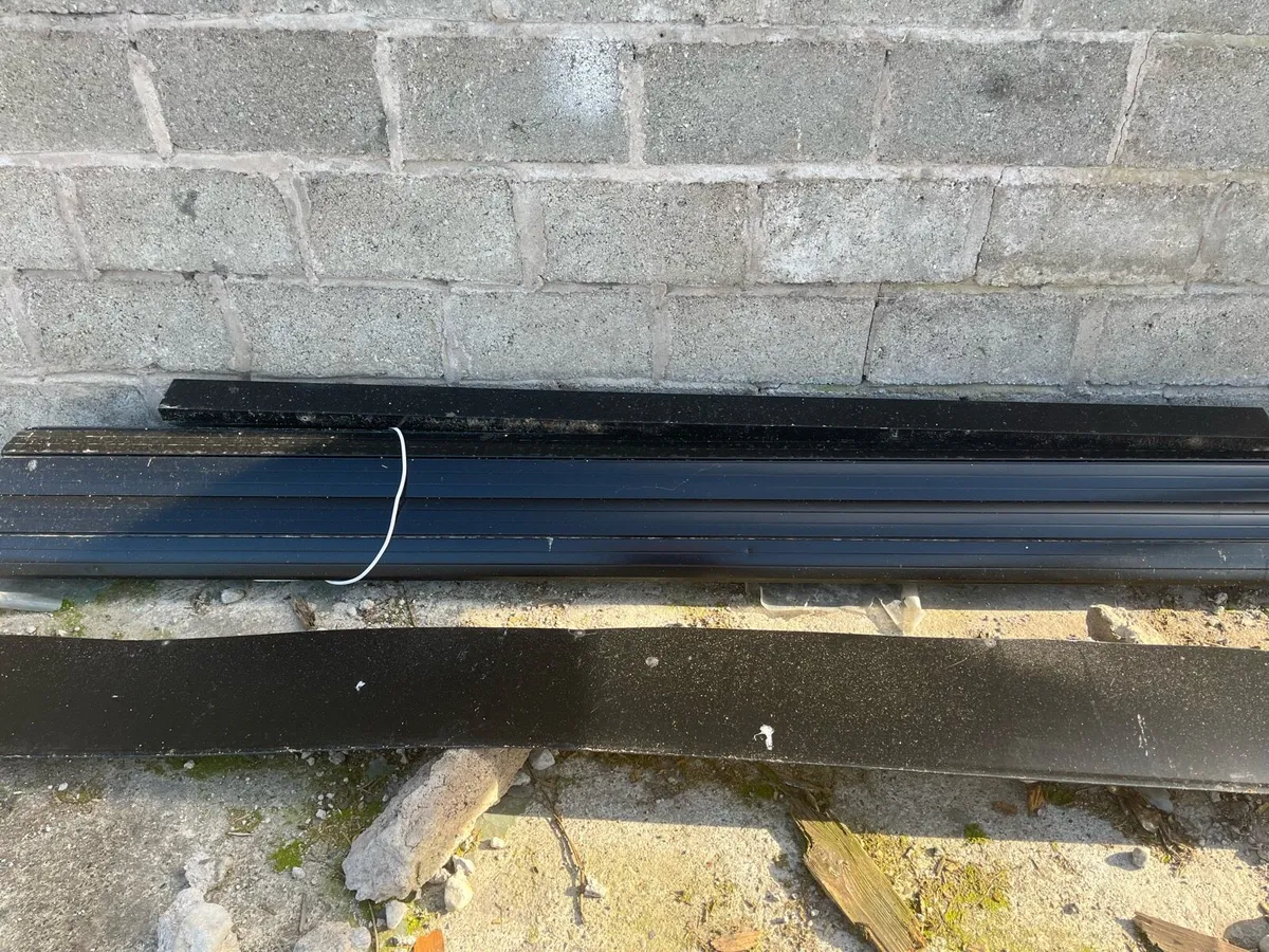 Roller door for shed - Image 1