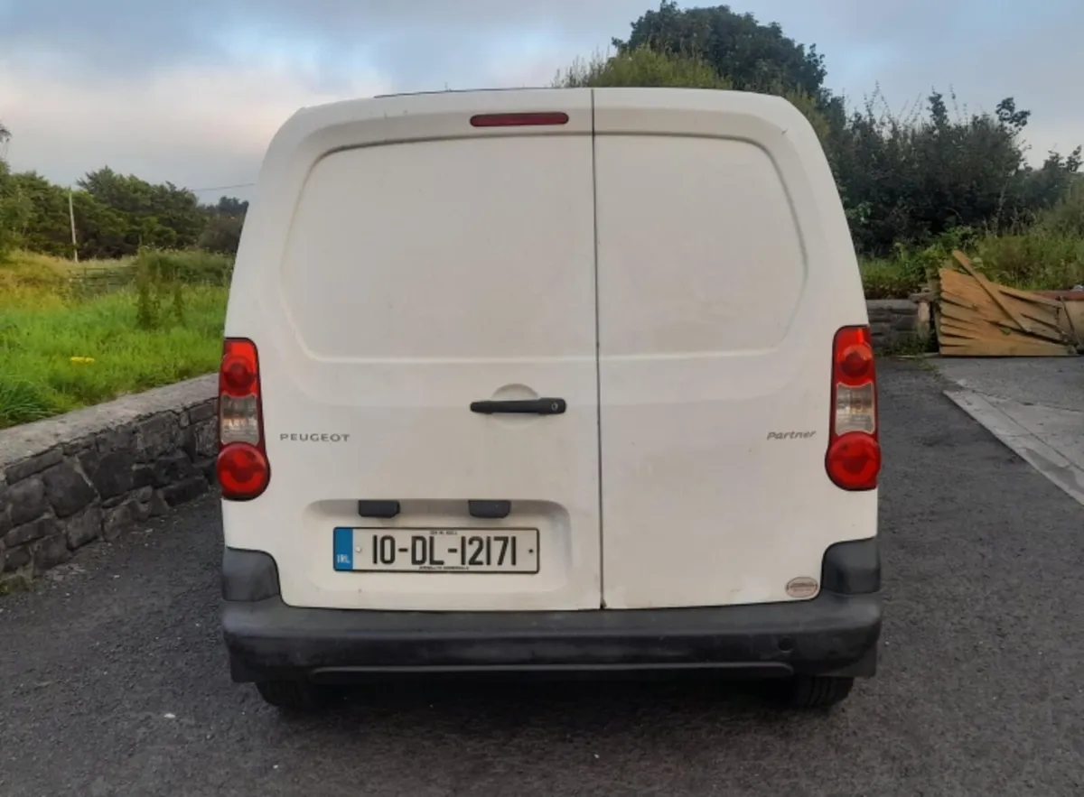 2010 Peugeot Partner 1.6 HDI *READ ADVERT* - Image 4