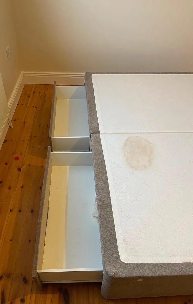 4ft Double Divan Bed and Mattress - Image 3