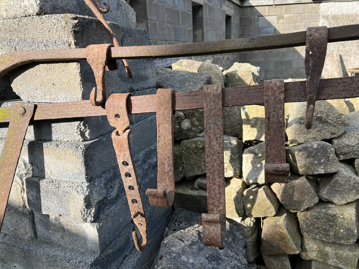 Fire crane - Image 2