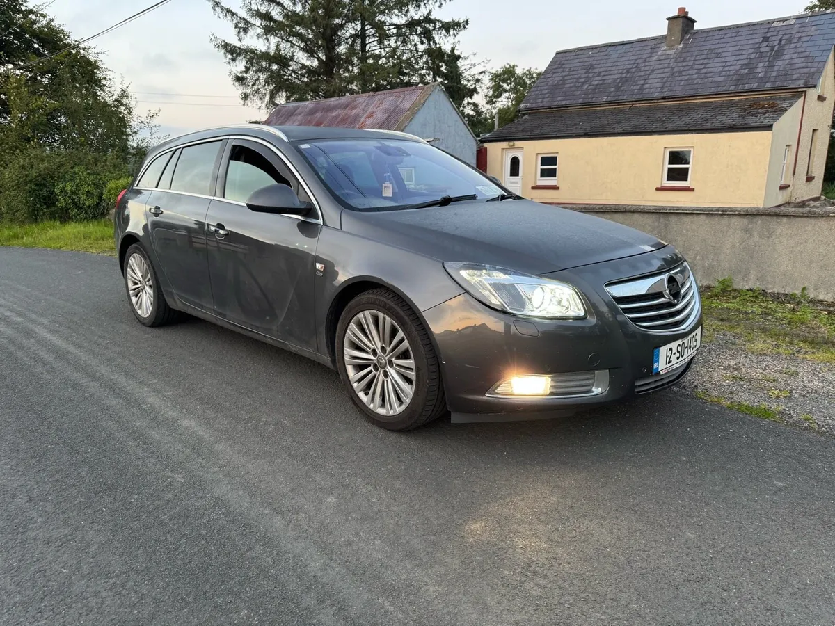 2012 Vauxhall Insignia Estate - Image 1