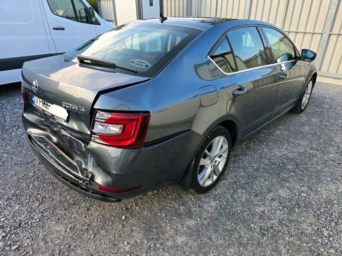 171 SKODA OCTAVIA DIESEL - Image 3