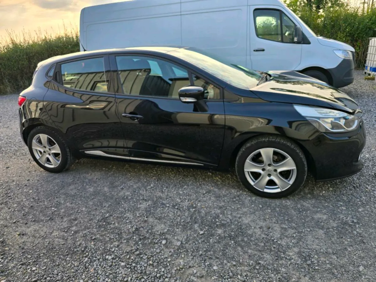 161 RENAULT CLIO - Image 4