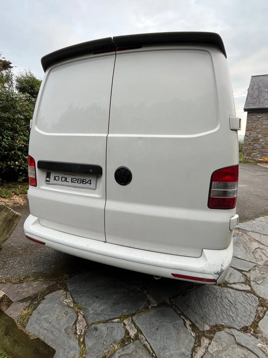 Volkswagen Transporter 2010 - Image 3