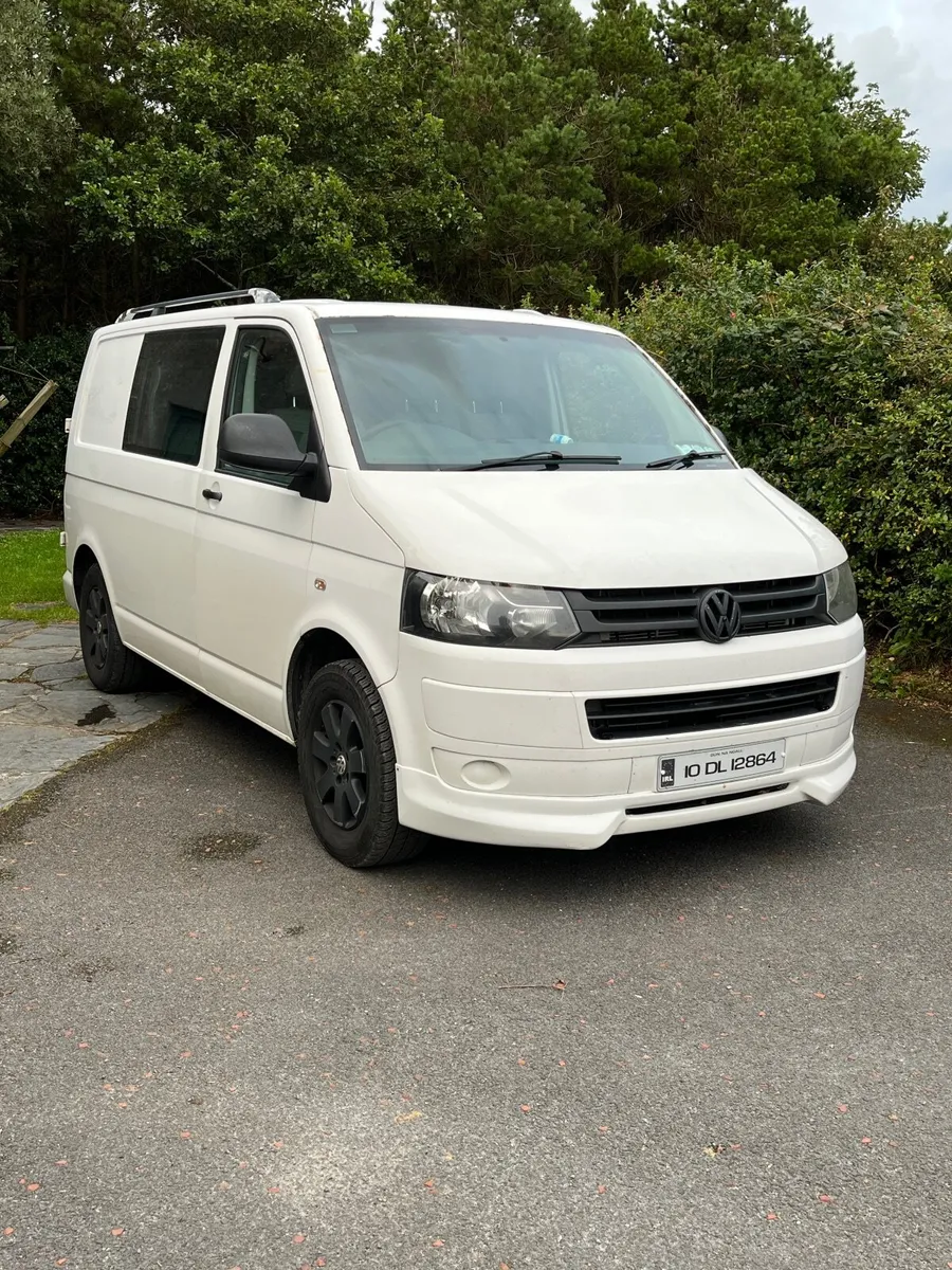 Volkswagen Transporter 2010 - Image 1