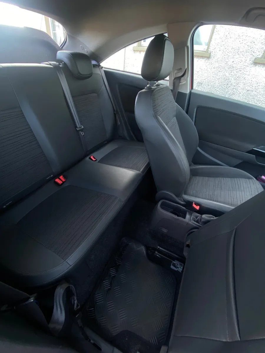 Vauxhall Corsa 2014 - Image 2