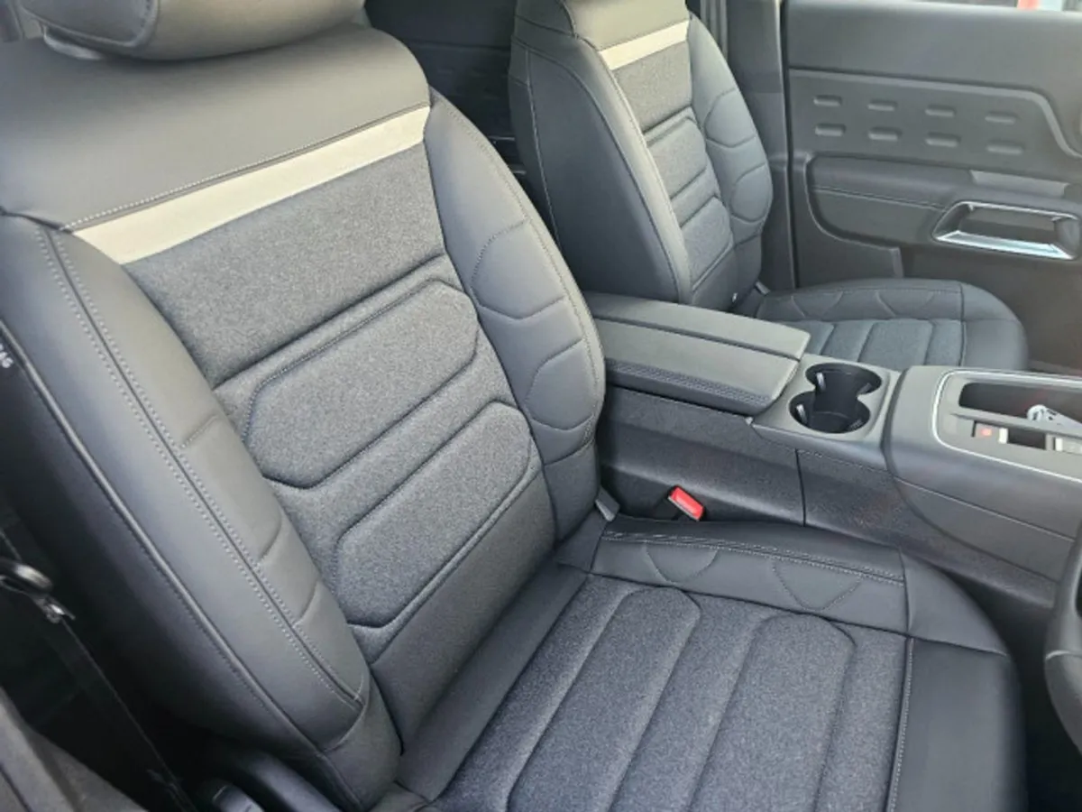 Citroen C5 Aircross Hybrid Automatic - Image 3