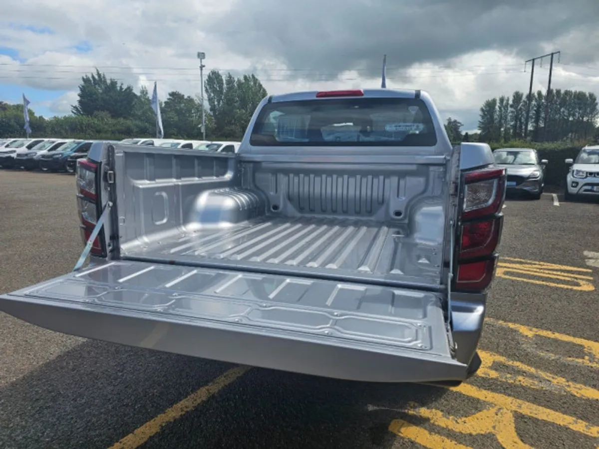Isuzu D-Max LSE - Image 4