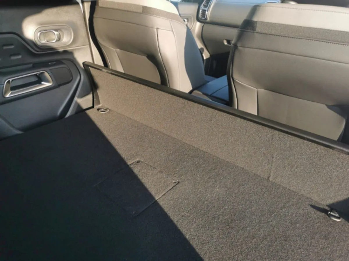 Citroen C5 Aircross  4.9  Finance Available  comm - Image 3