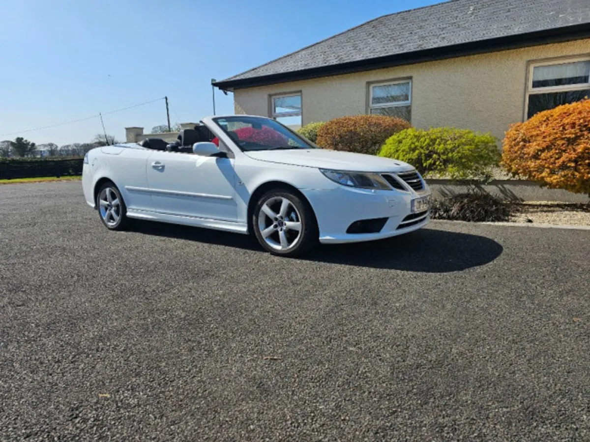 Saab 93  free Nationwide Delivery 1.8t 150bhp Lin - Image 2