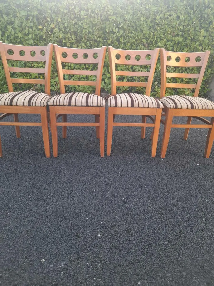 Chairs. - Image 2