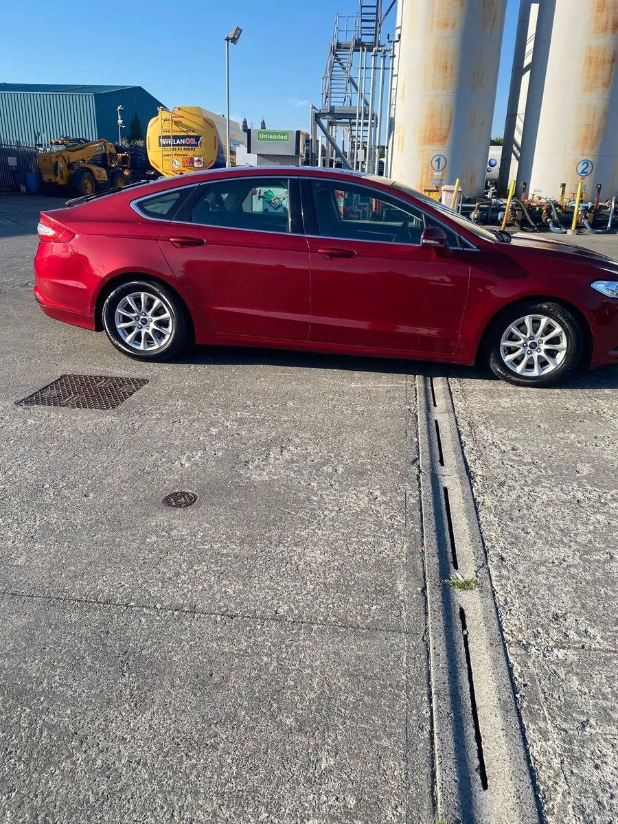 Car - Image 1