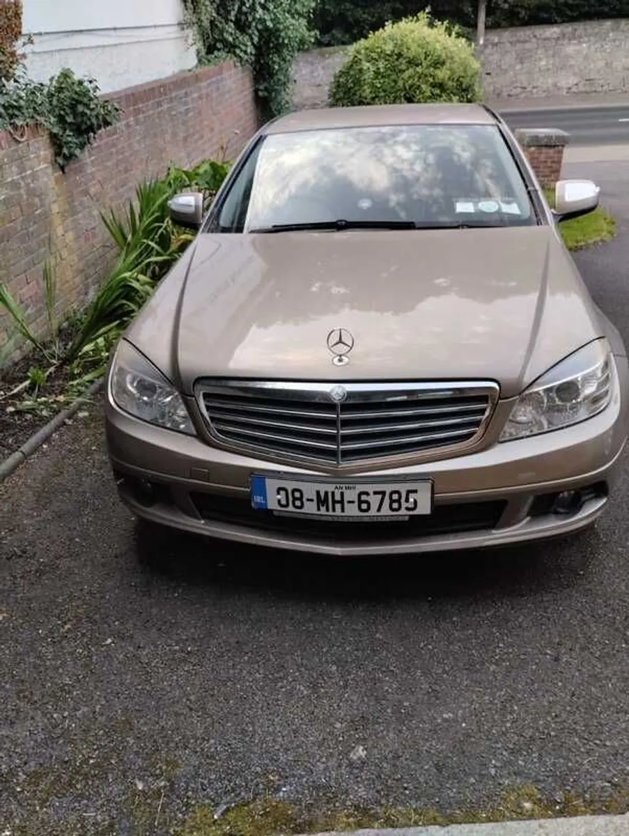 2008 Mercedes-Benz C-Class W204 - Image 2