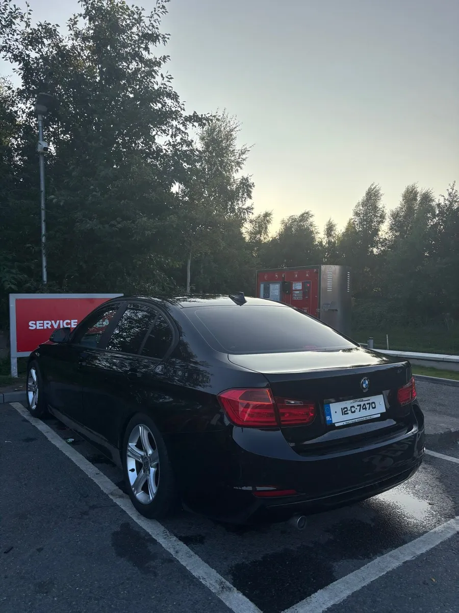 BMW F30 - Image 2