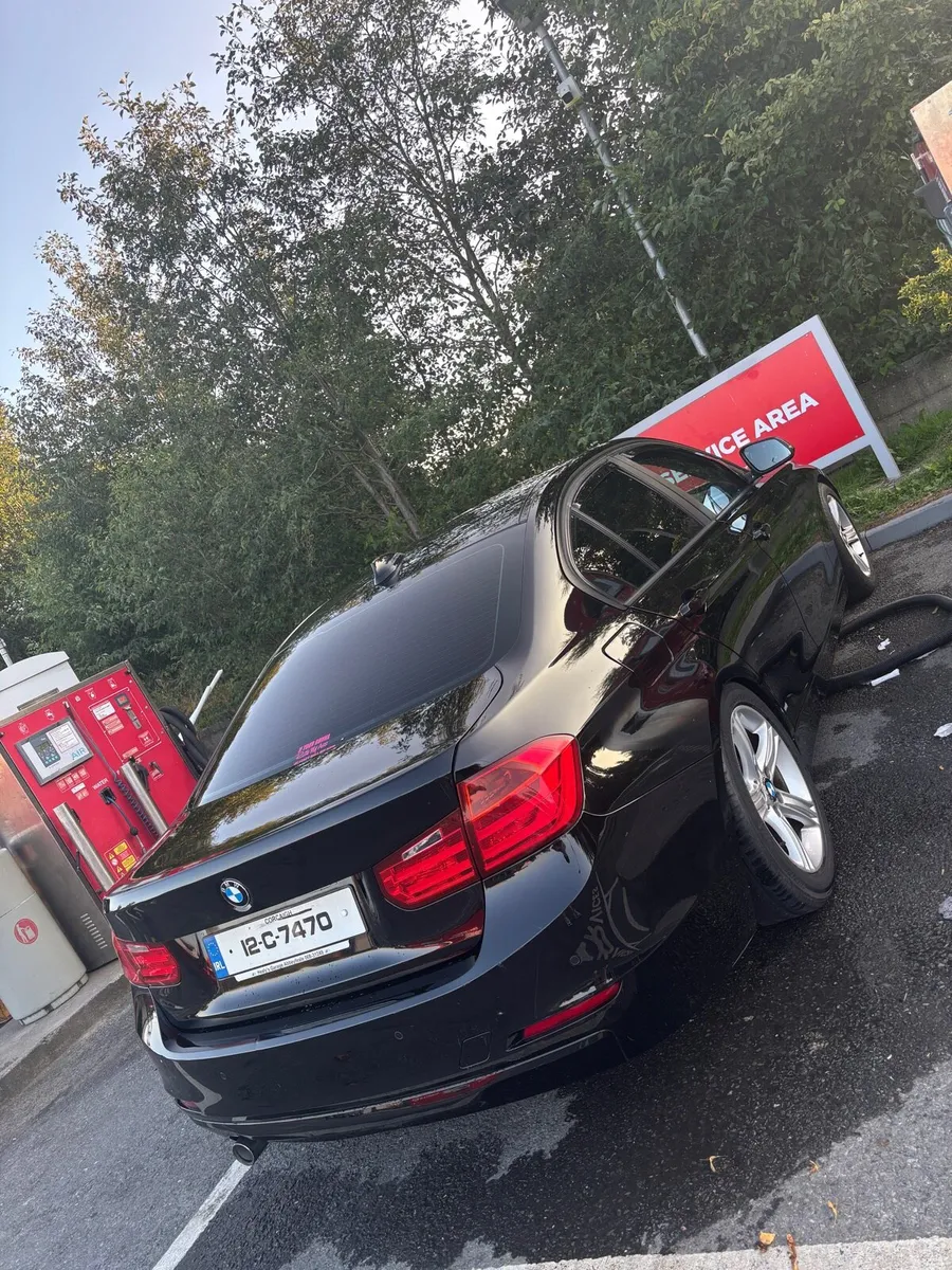BMW F30 - Image 3