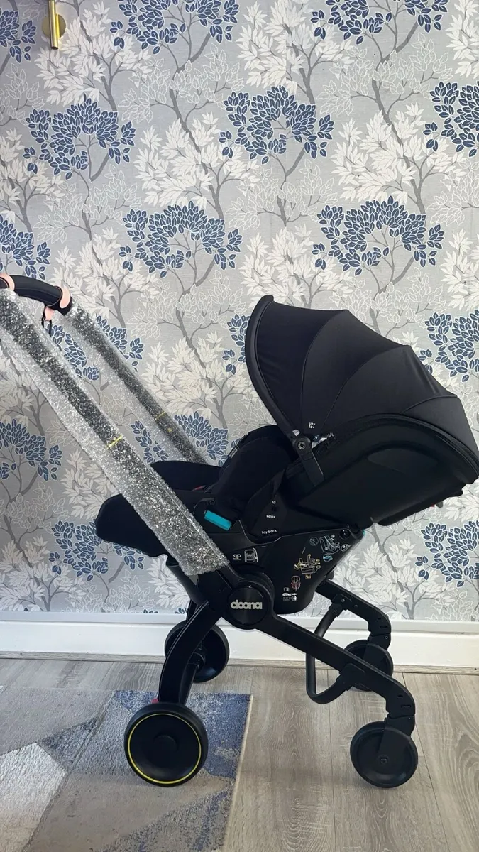 Car seat buggy - Image 1