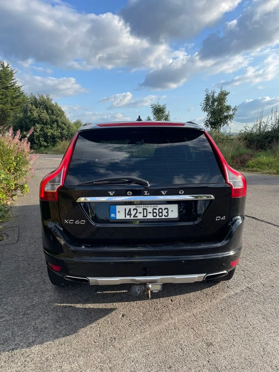 Volvo XC60 - Image 3