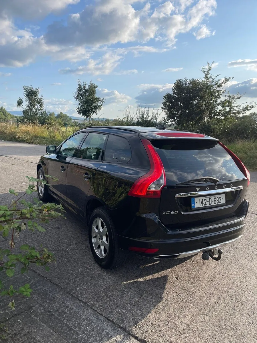 Volvo XC60 - Image 4