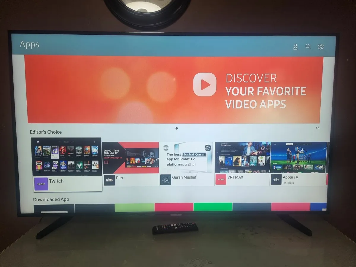 55" Samsung 4K Certified Ultra HD HDR Smart LED TV - Image 1