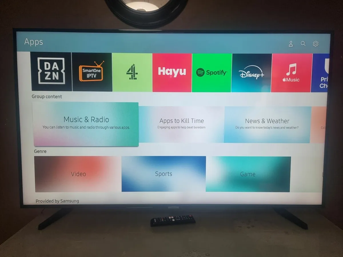 55" Samsung 4K Certified Ultra HD HDR Smart LED TV - Image 3