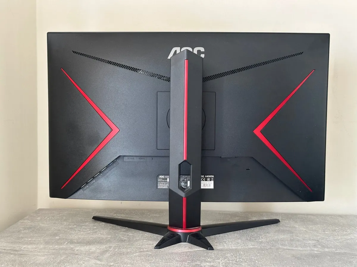 AOC Curved Gaming Monitor - Image 2