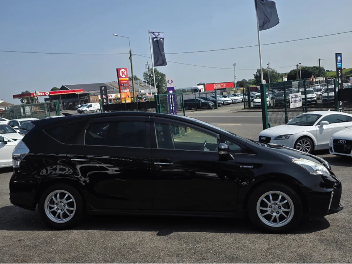 Toyota Prius Alpha (7 Seater) - SELF CHARGING HYBR - Image 4
