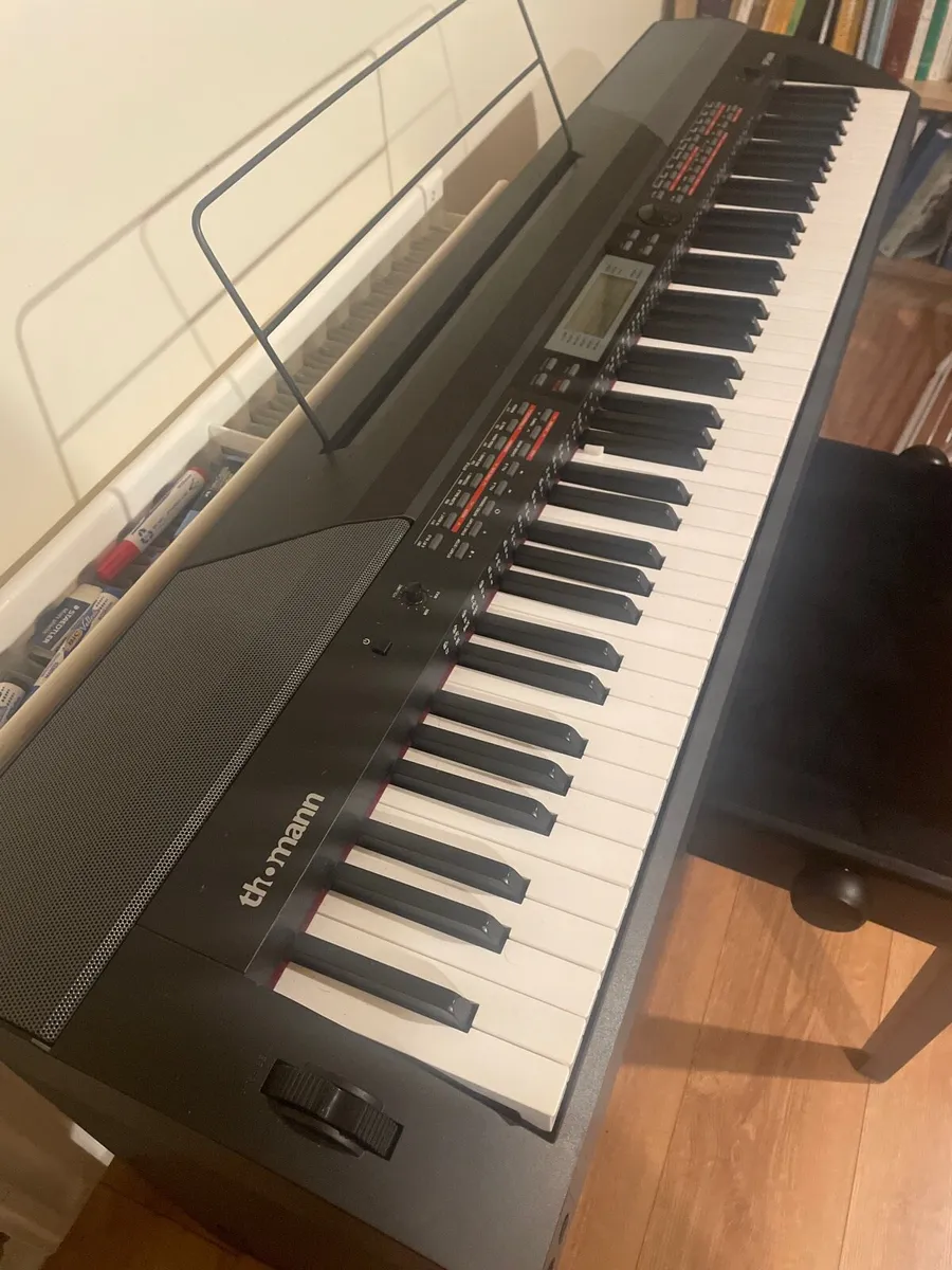 Thomann SP5600 Keyboard - Image 2
