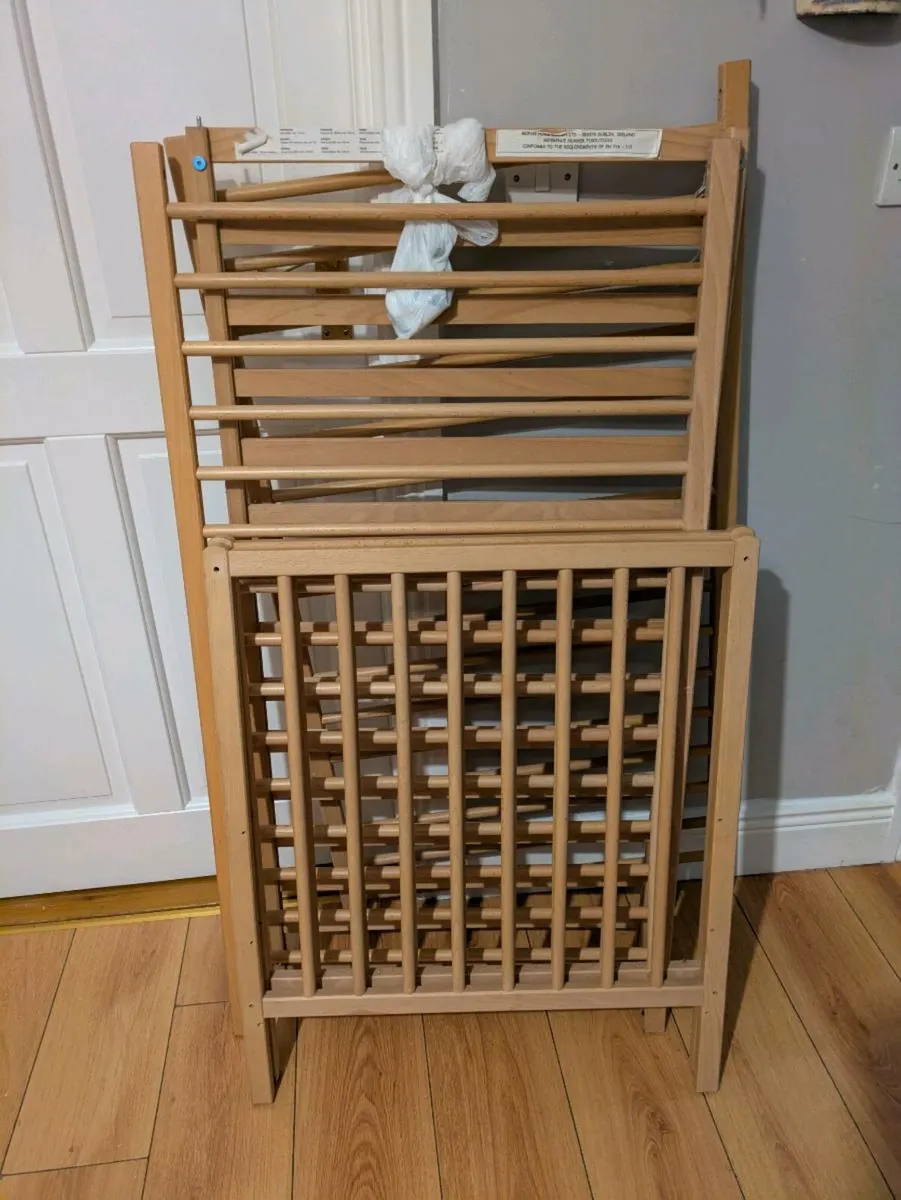 Baby cot