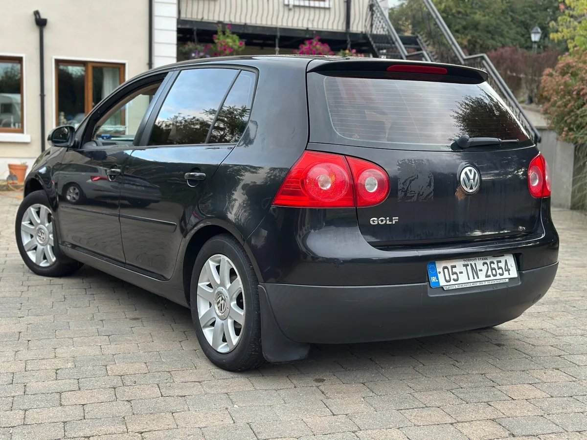 Volkswagen Golf 2005 - Image 3
