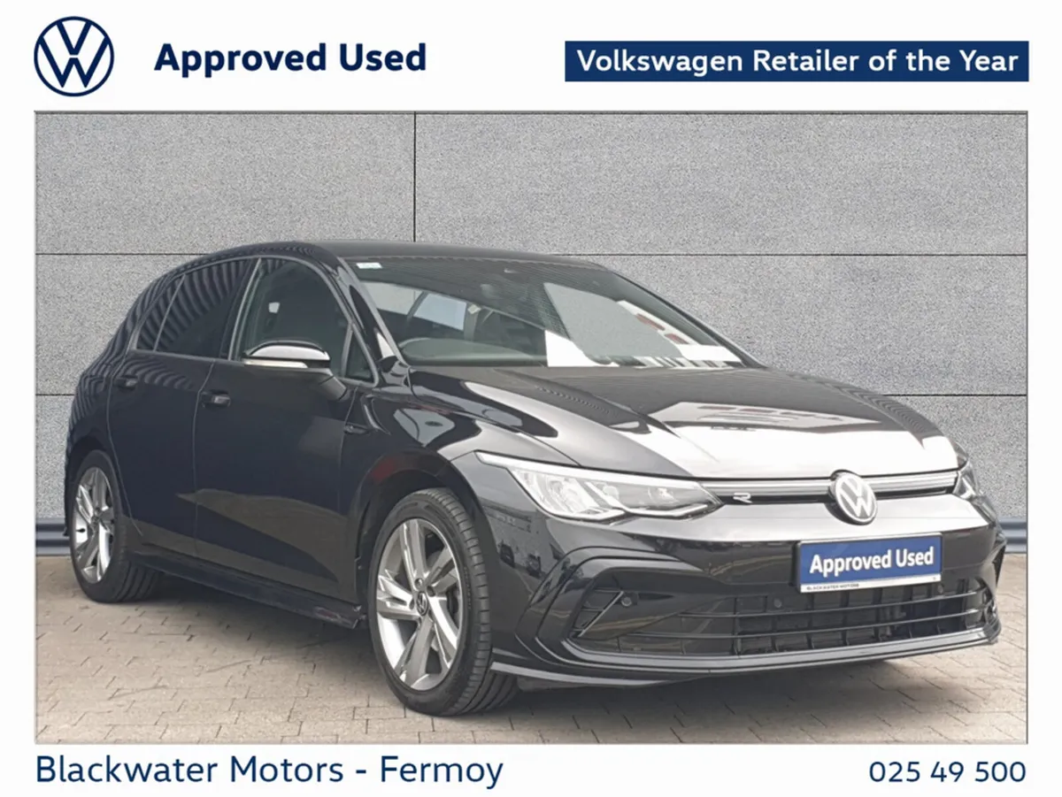 Volkswagen Golf 2.0TDI 150BHP R-LINE WITH REAR VIE - Image 1