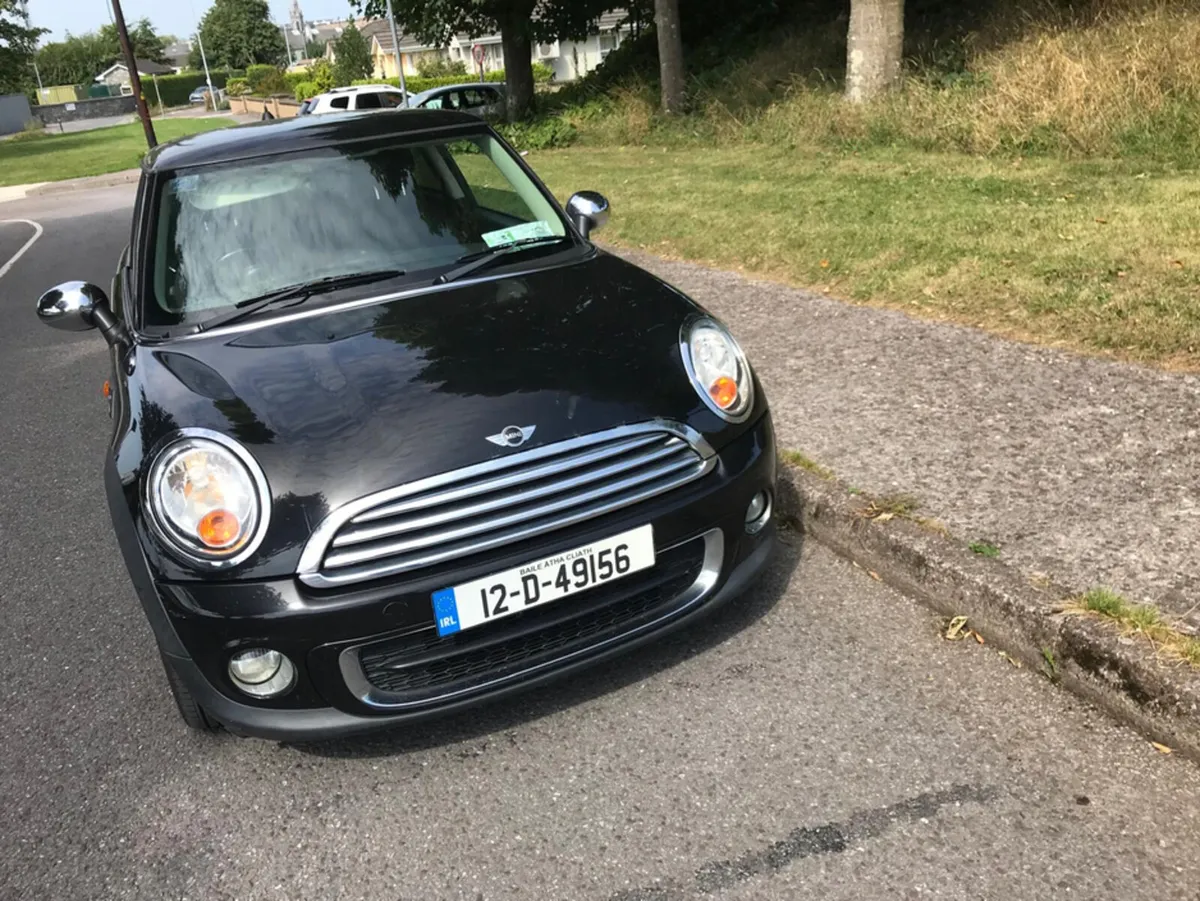Mini Cooper 1.6 D 3DR ONE - Image 2