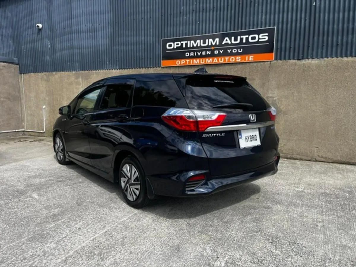 Honda Shuttle AUTOMATIC SELF CHARGE HYBRID - Image 2