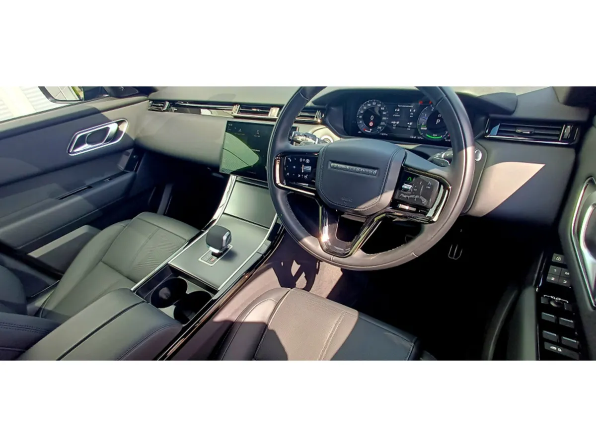 Land Rover Range Rover Velar VELAR DYNAM HSE*PAN R - Image 4