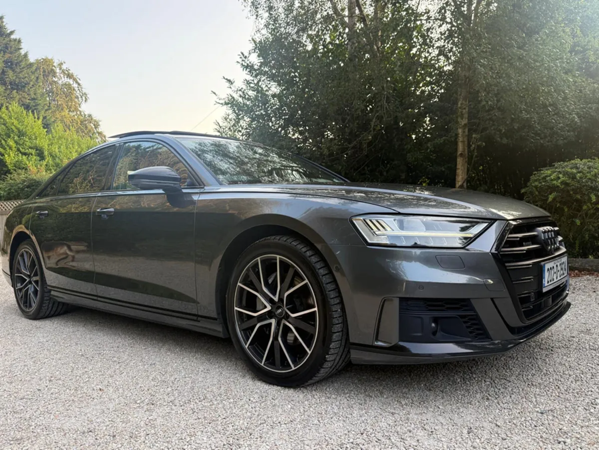 Audi A8 50 TDI 286HP QUATTRO LUXURY BLACK EDITION - Image 2