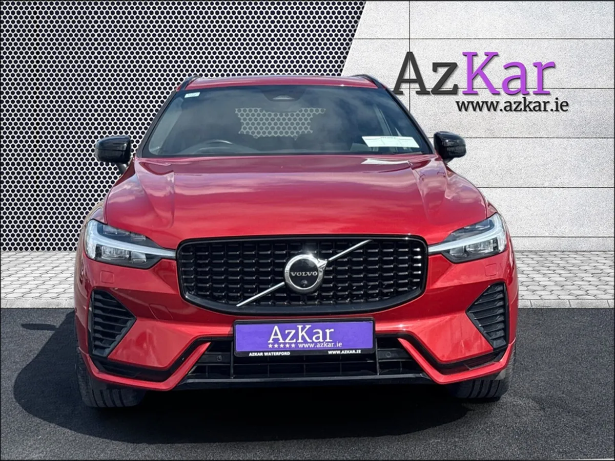Volvo XC60 2022 R DESIGN PRO T8 LONG RANGE BATTERY - Image 2