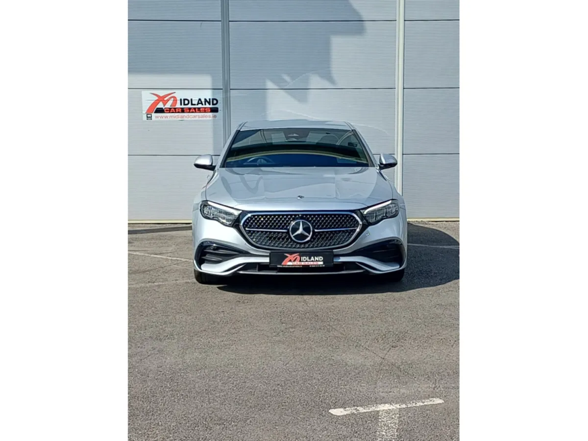 Mercedes-Benz E-Class E220d AMG LINE D MHEV AUTO - Image 3