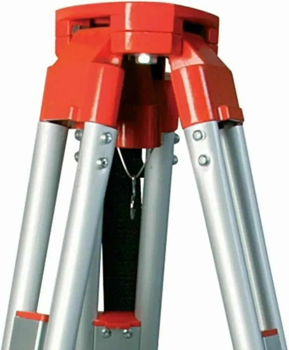 lightweight adjustable Tripod 1.6m Strong - Image 3