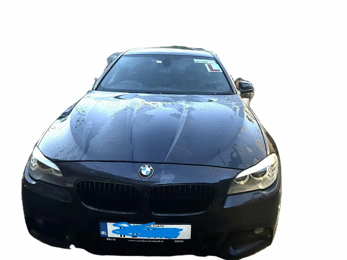 BMW 5-Series 2011 - Image 2