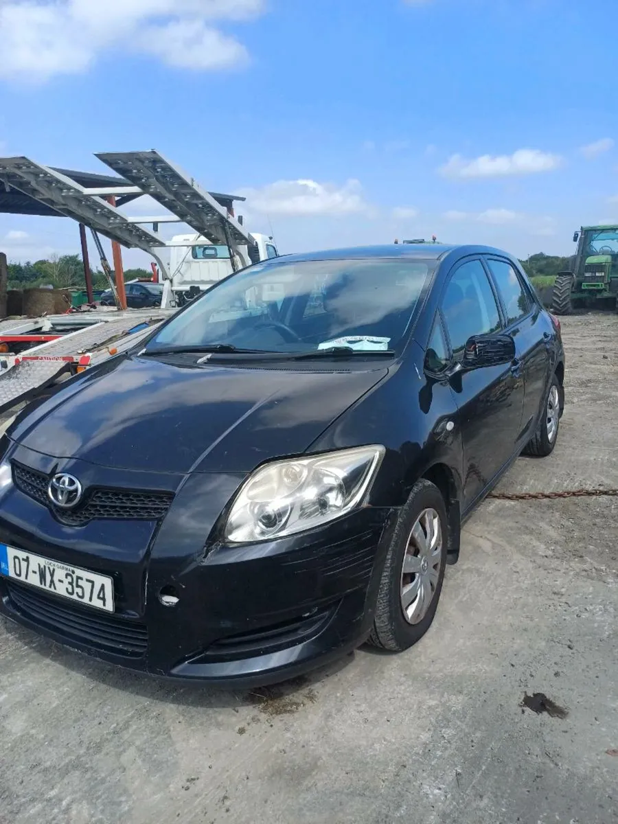 TOYOTA AURIS 2007 - Image 2